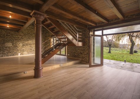 33332 – Casa restaurada en Castro-Meilan