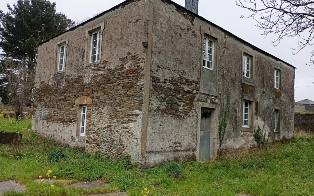 Venta de casa de piedra para reformar en Lugar Vilar de Cucos, Recimil – Lugo