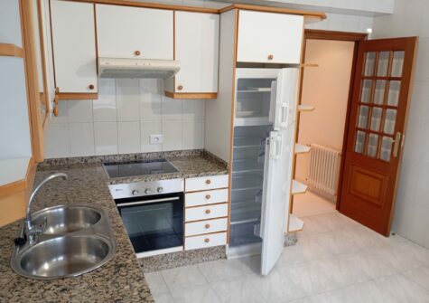 Venta de piso a reformar en Calle Rei Don García – Lugo